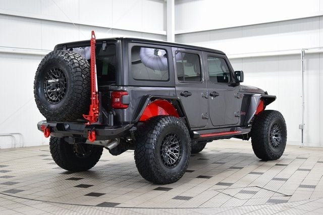 2024 Jeep Wrangler Rubicon photo 7