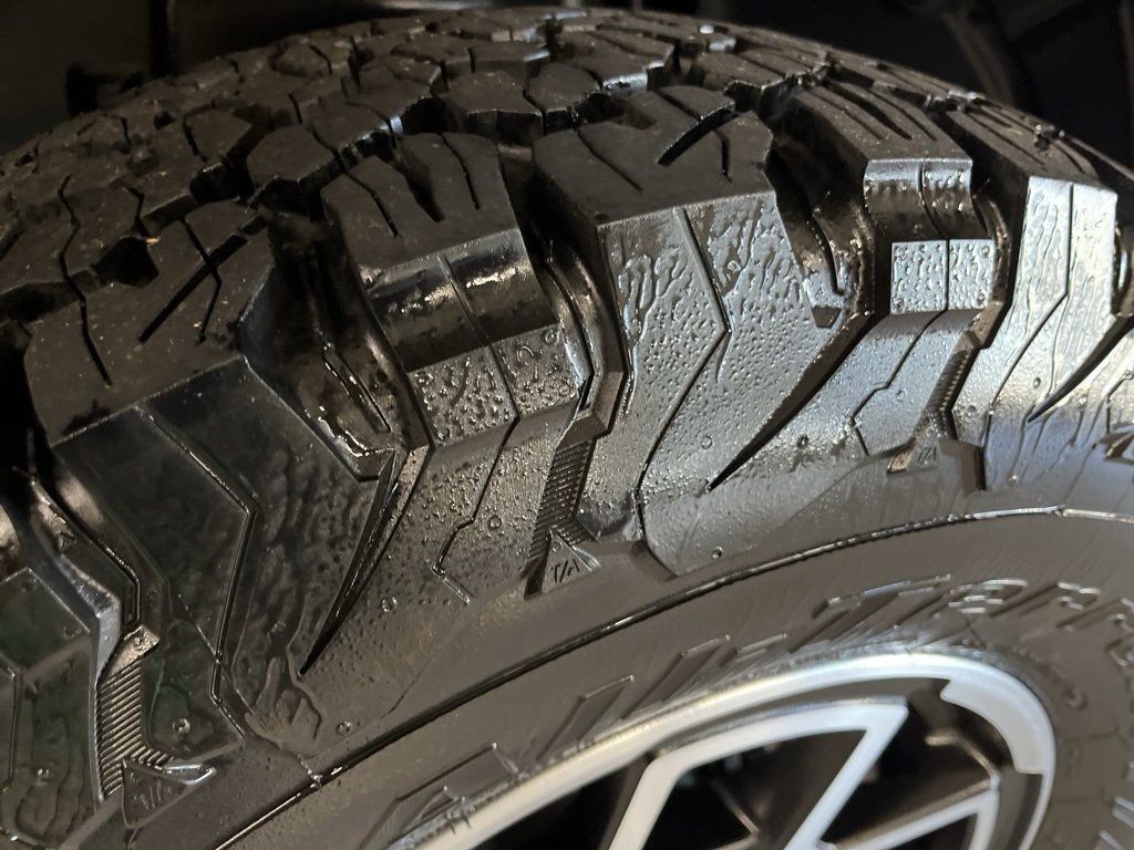 2024 Jeep Wrangler Rubicon - 22963779 - 20