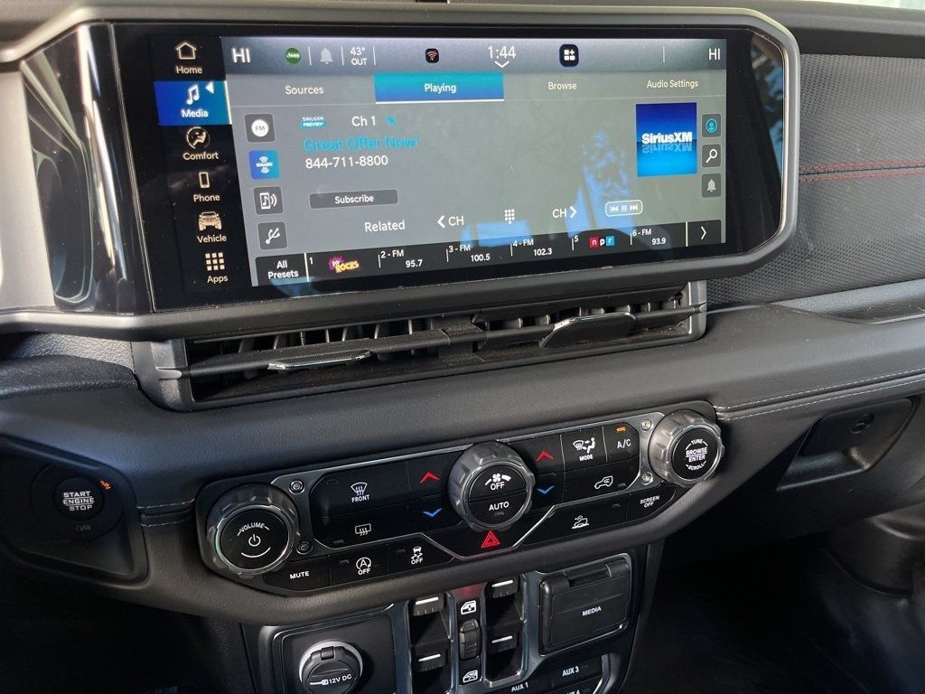 2024 Jeep Wrangler Rubicon - 22963779 - 29