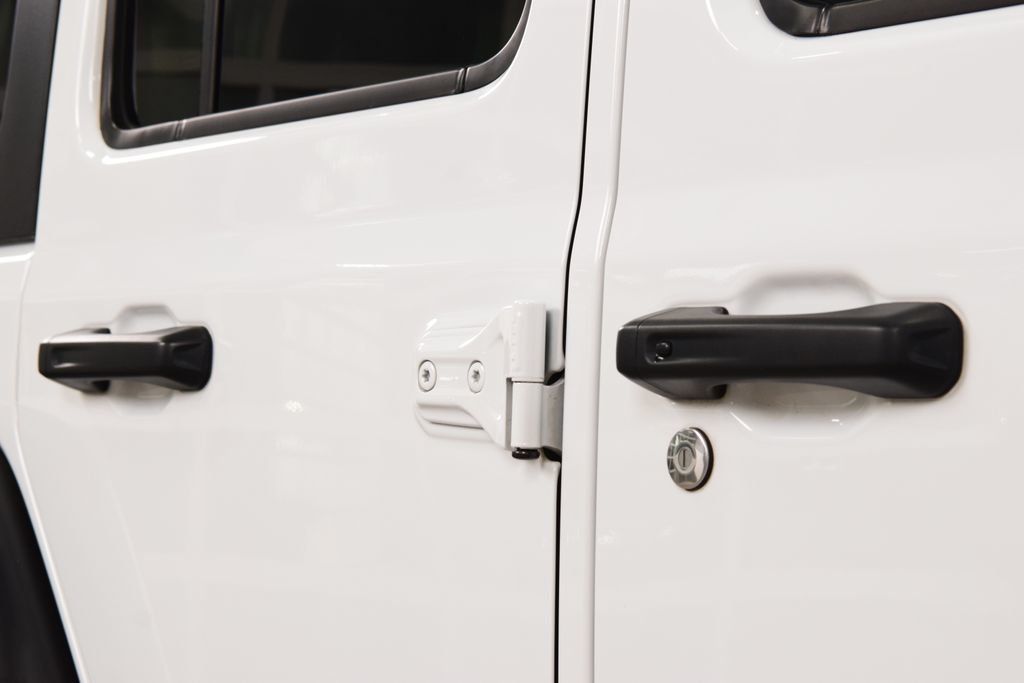 2024 Jeep Wrangler Rubicon - 22993230 - 18