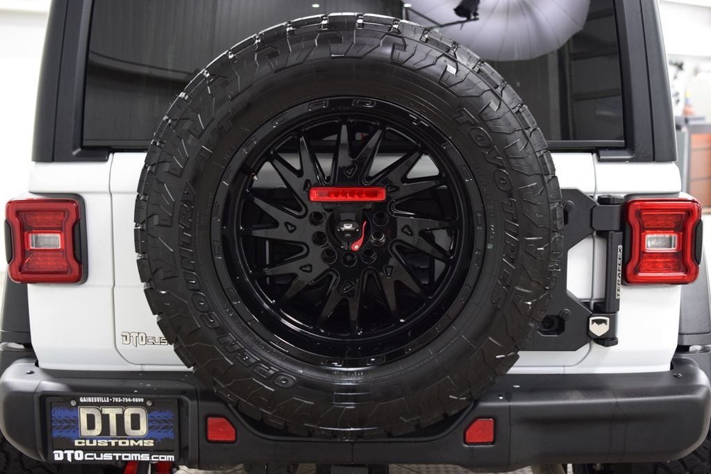 2024 Jeep Wrangler Rubicon - 22993230 - 24