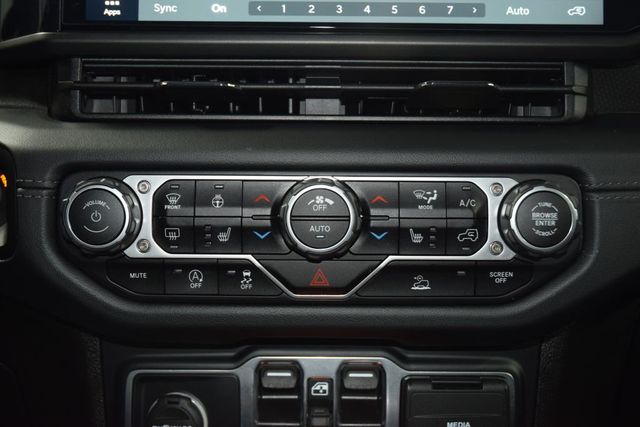 2024 Jeep Wrangler Rubicon - 22993230 - 31