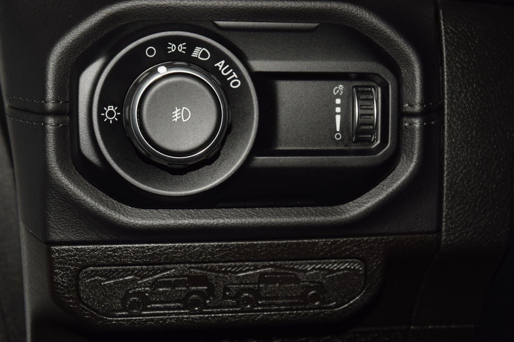 2024 Jeep Wrangler Rubicon - 22993230 - 39