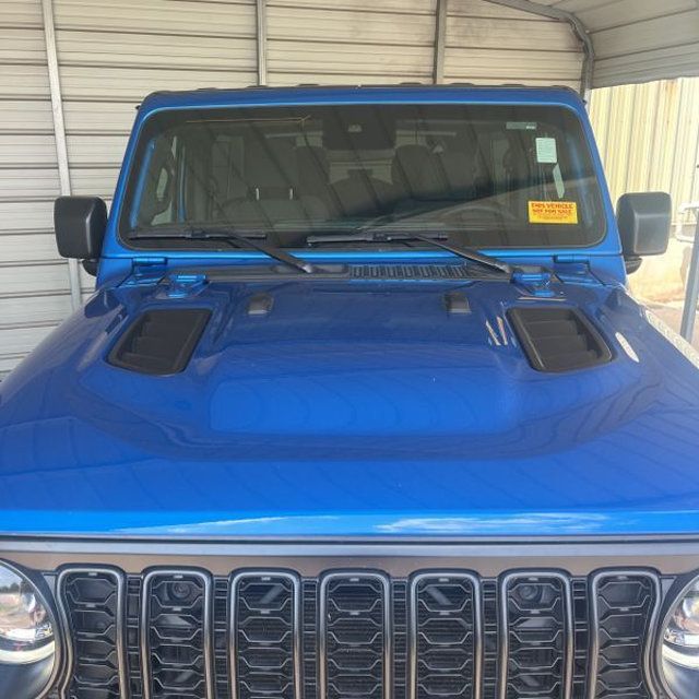 2024 Jeep Wrangler Rubicon - 23048860 - 2