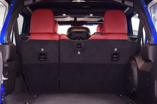 2024 Jeep Wrangler Rubicon 392 photo 24