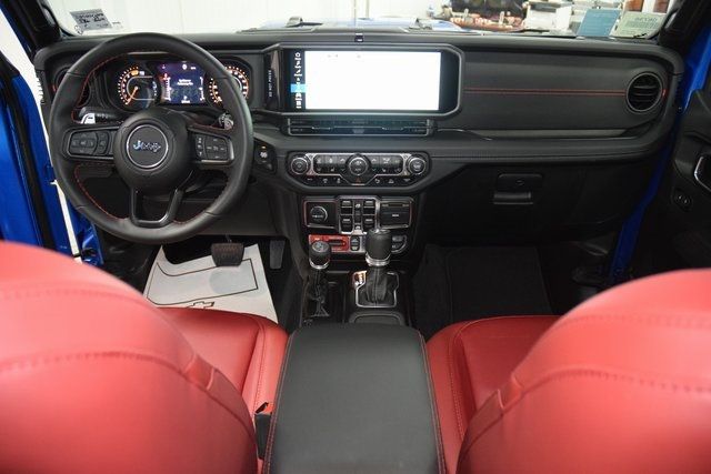 2024 Jeep Wrangler Rubicon 392 - 22886144 - 30