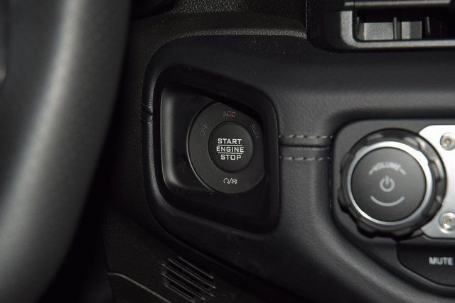 2024 Jeep Wrangler Rubicon 392 - 22886144 - 35