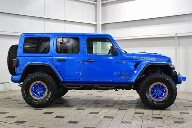 2024 Jeep Wrangler Rubicon 392 photo 8