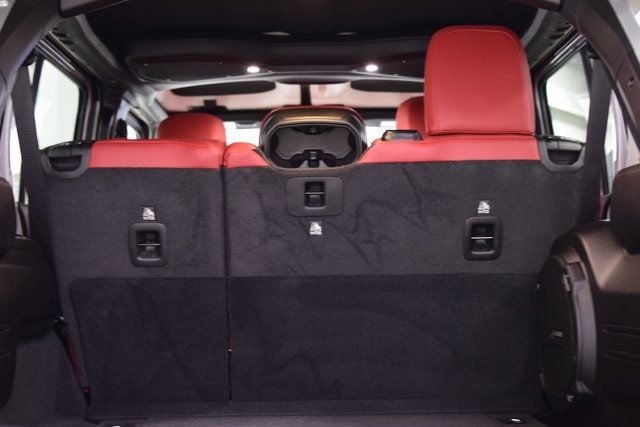 2024 Jeep Wrangler Rubicon 392 - 22887228 - 25