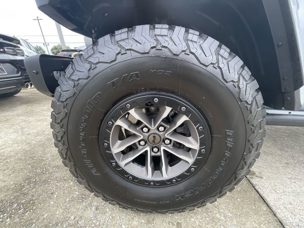 2024 Jeep Wrangler Rubicon 392 photo 4