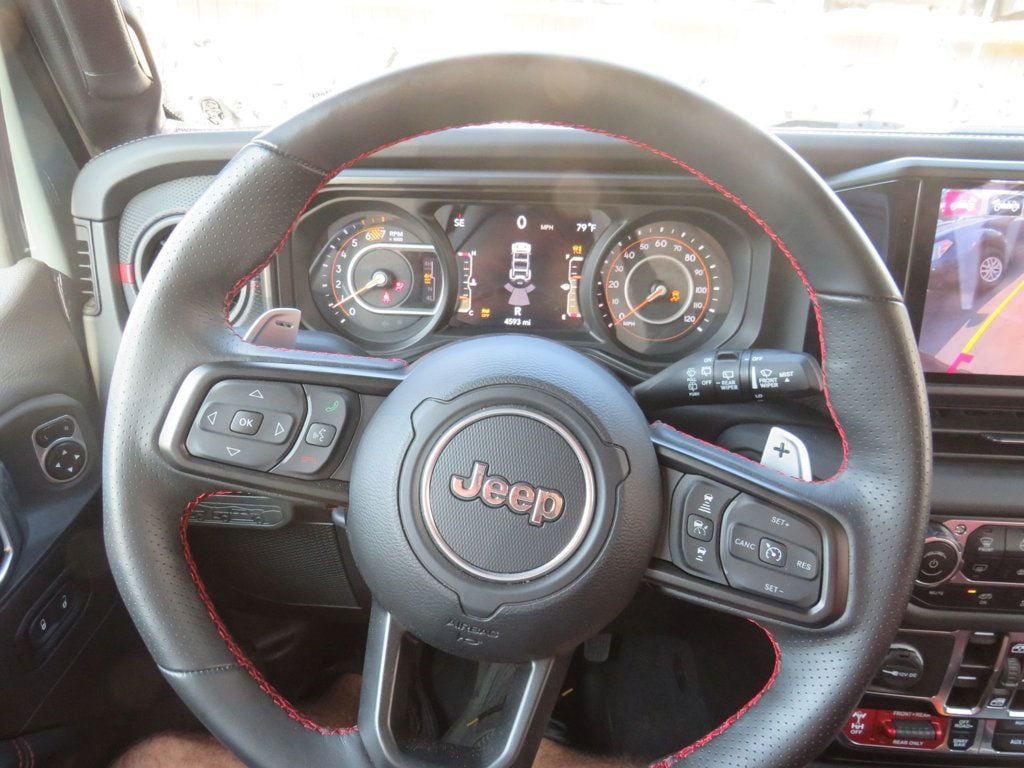 Jeep Wrangler photo 15