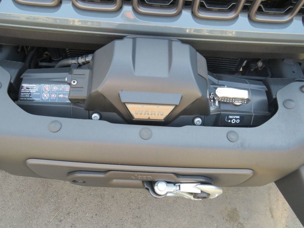 Jeep Wrangler photo 21