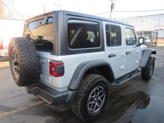 2024 Jeep Wrangler Rubicon 4 Door 4x4 - 22999099 - 4