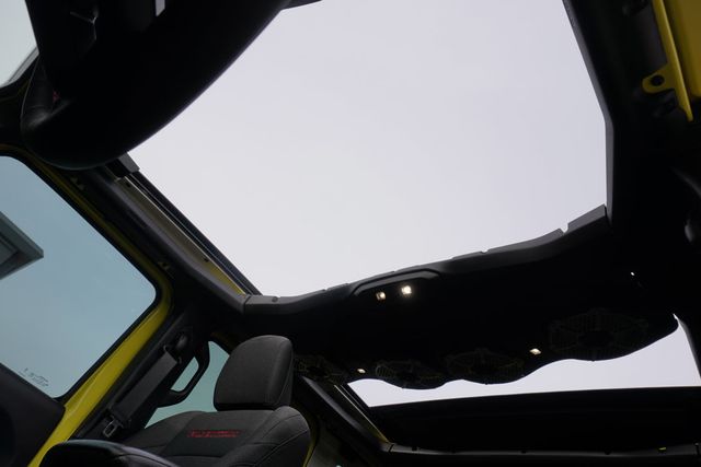 2024 Jeep Wrangler Rubicon 4 Door 4x4 - 22971615 - 9