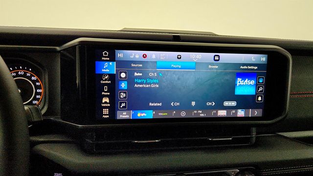 2024 Jeep Wrangler Rubicon 4 Door 4x4 w/ Nappa Leather Seats & 3-Piece Hard Top - 23011339 - 17