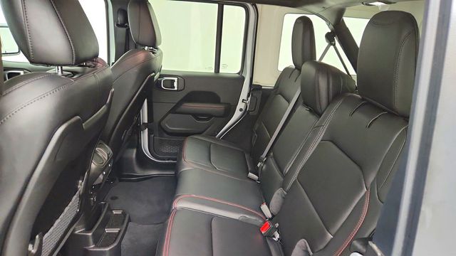 2024 Jeep Wrangler Rubicon 4 Door 4x4 w/ Nappa Leather Seats & 3-Piece Hard Top - 23011339 - 20