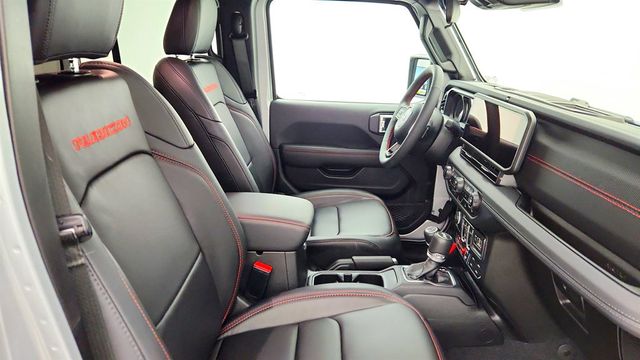 2024 Jeep Wrangler Rubicon 4 Door 4x4 w/ Nappa Leather Seats & 3-Piece Hard Top - 23011339 - 23