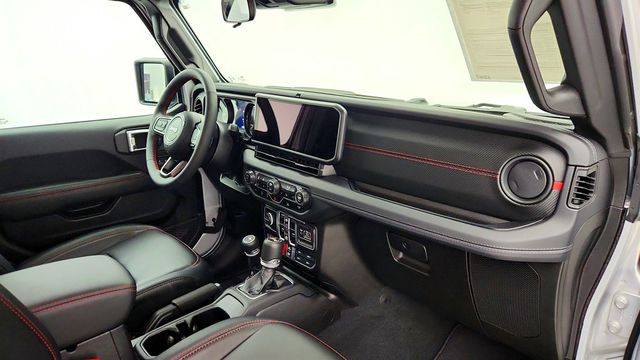 2024 Jeep Wrangler Rubicon 4 Door 4x4 w/ Nappa Leather Seats & 3-Piece Hard Top - 23011339 - 24