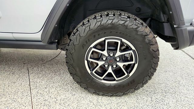 2024 Jeep Wrangler Rubicon 4 Door 4x4 w/ Nappa Leather Seats & 3-Piece Hard Top - 23011339 - 8