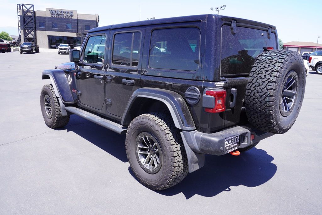 2024 Jeep Wrangler Rubicon X photo 3