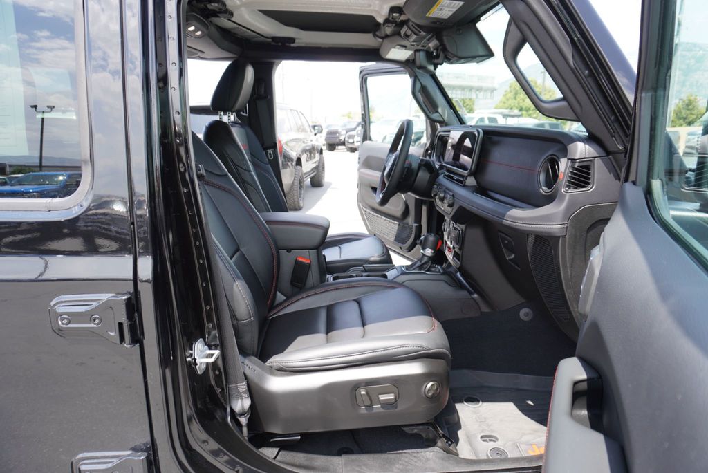 2024 Jeep Wrangler RUBICON X - 22904083 - 24