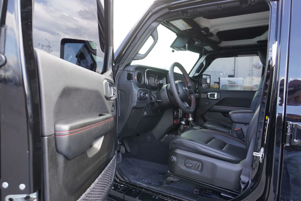 2024 Jeep Wrangler RUBICON X - 23051294 - 19