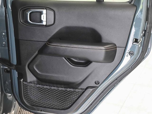 2024 Jeep Wrangler Sahara - 22896795 - 11