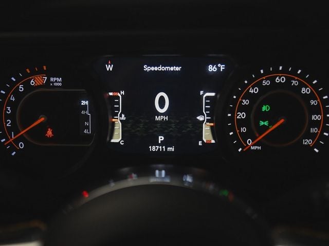 2024 Jeep Wrangler Sahara - 22896795 - 14