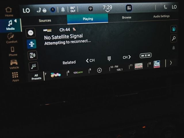 2024 Jeep Wrangler Sahara - 22896795 - 17