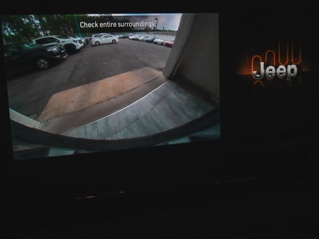 2024 Jeep Wrangler Sahara - 22896795 - 23