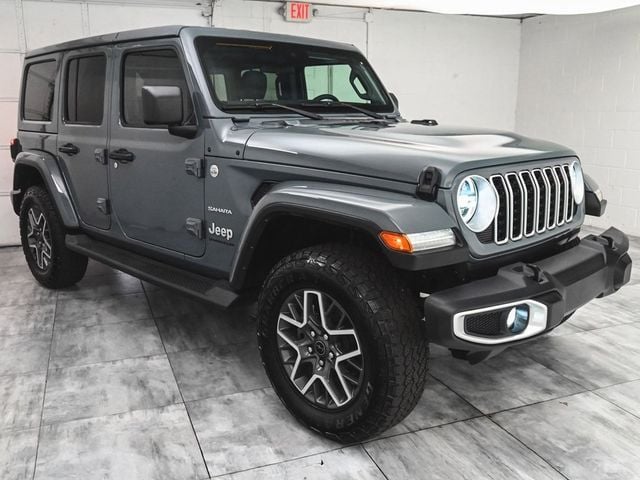 2024 Jeep Wrangler Sahara - 22896795 - 2