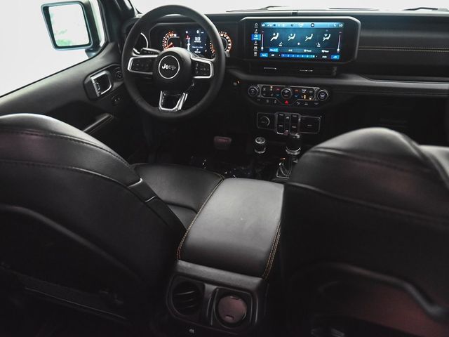 2024 Jeep Wrangler Sahara - 22896795 - 35