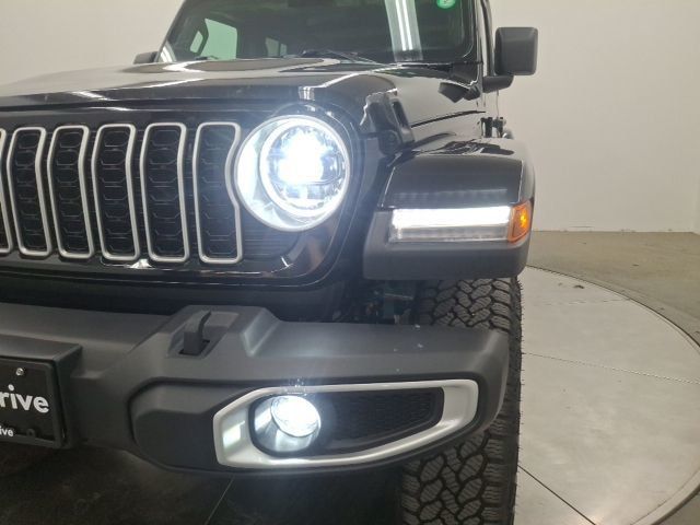 2024 Jeep Wrangler Sahara - 23078530 - 44
