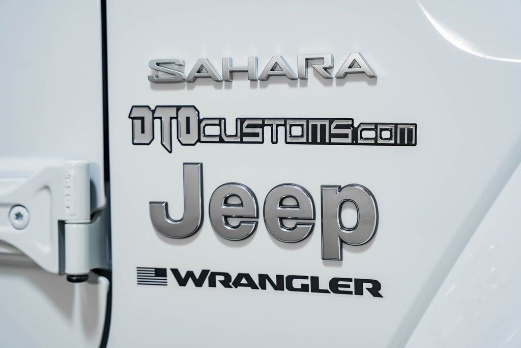 2024 Jeep Wrangler Sahara - 22801334 - 18