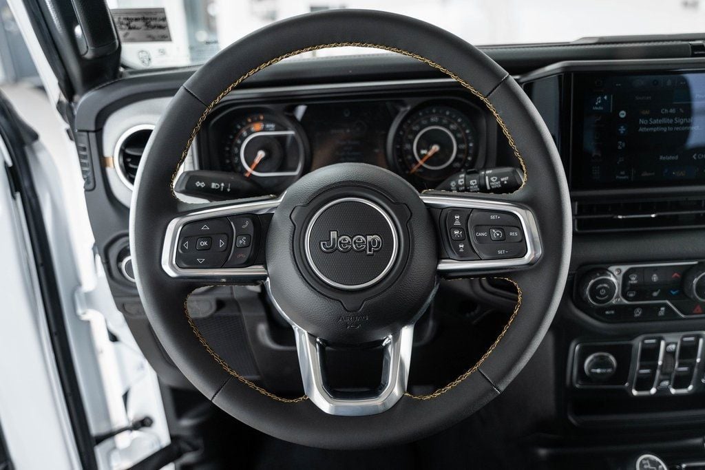 2024 Jeep Wrangler Sahara - 22801334 - 41
