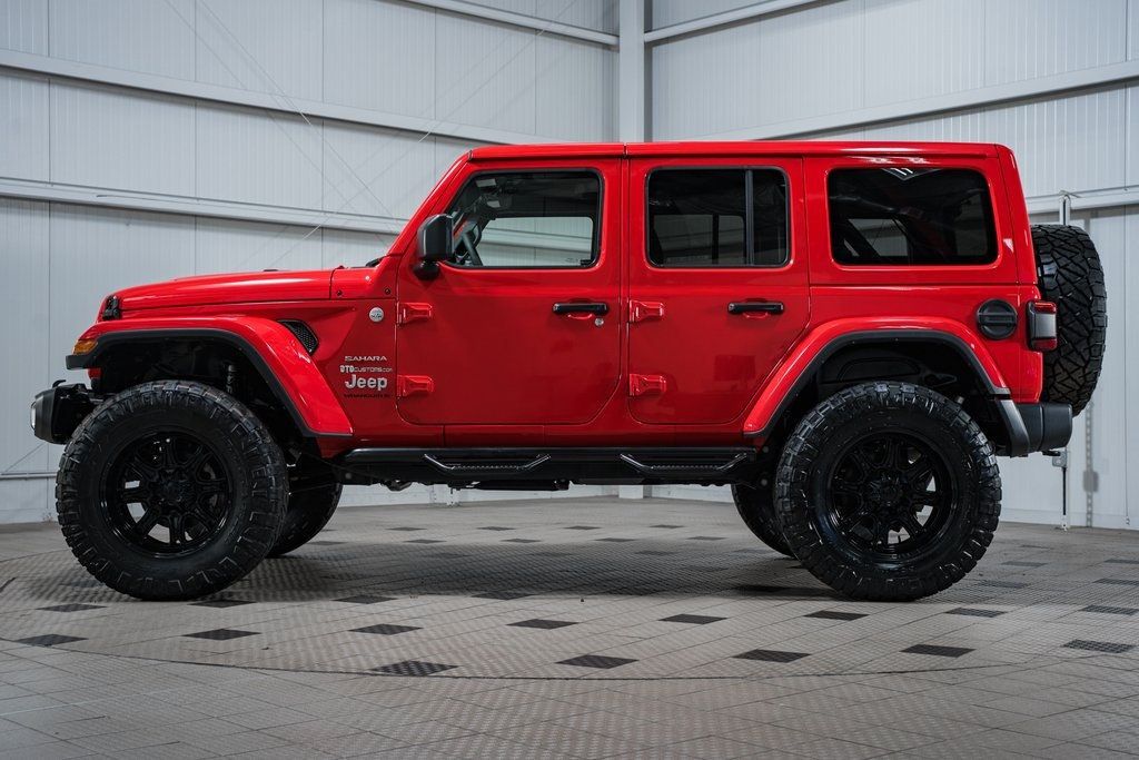 2024 Jeep Wrangler Sahara photo 4