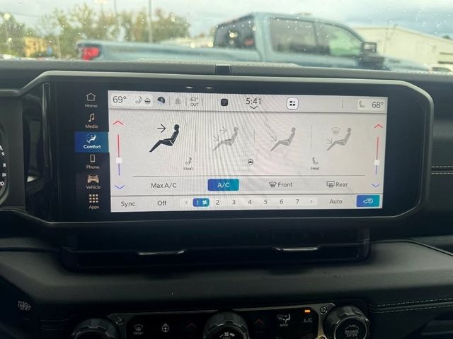 2024 Jeep Wrangler Sahara - 22931219 - 11
