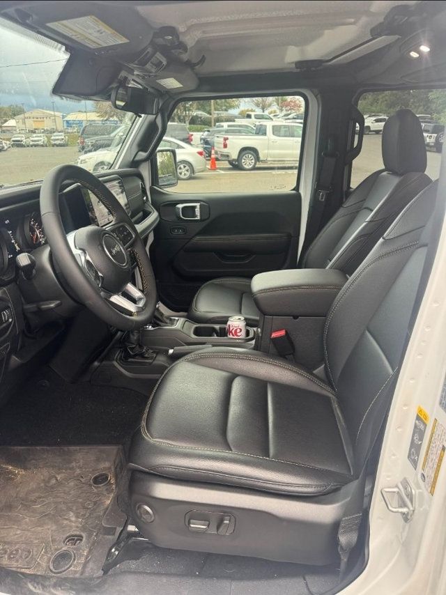 2024 Jeep Wrangler Sahara - 22931219 - 15