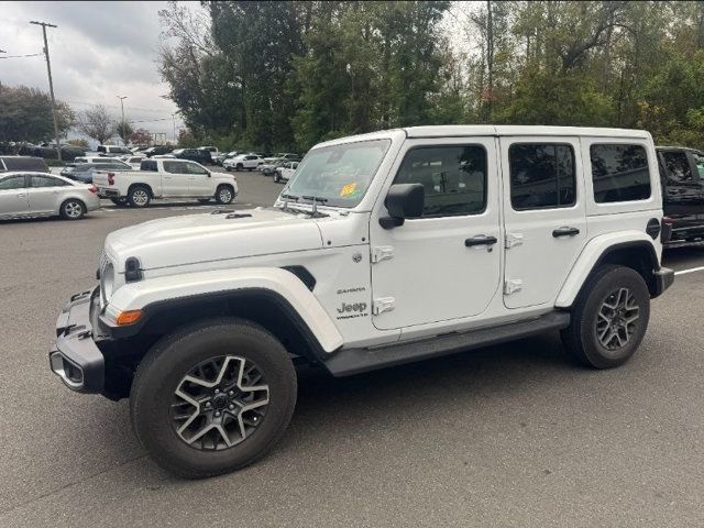 2024 Jeep Wrangler Sahara - 22931219 - 2