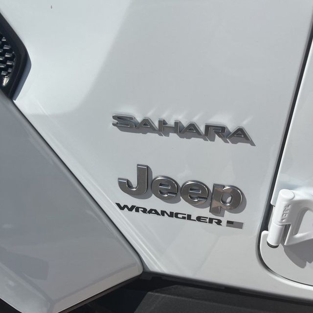 2024 Jeep Wrangler Sahara - 22951928 - 20