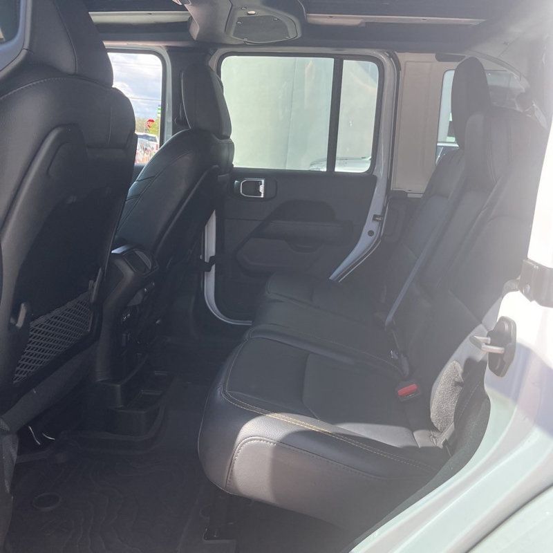 2024 Jeep Wrangler Sahara - 22951928 - 23