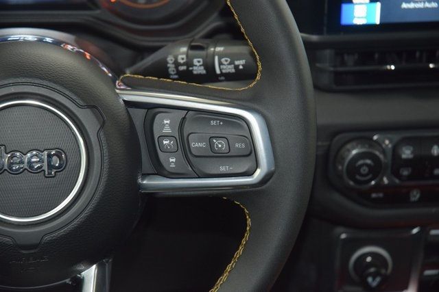 2024 Jeep Wrangler Sahara - 22951928 - 37