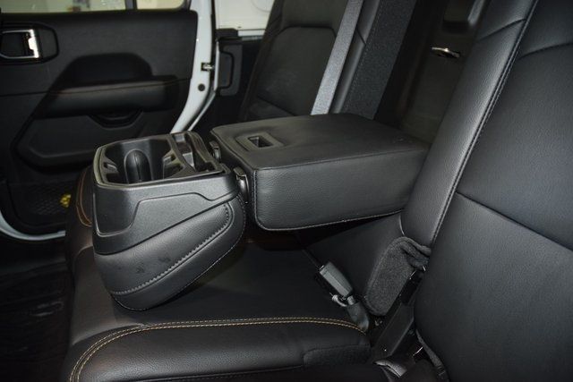 2024 Jeep Wrangler Sahara - 22951928 - 42