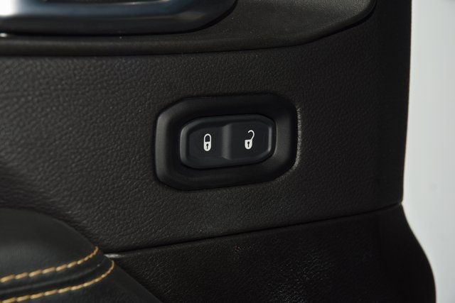 2024 Jeep Wrangler Sahara - 22951928 - 46