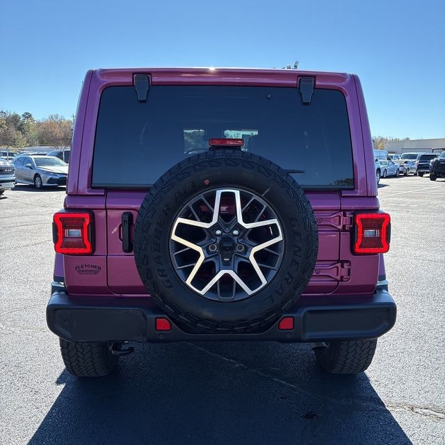 2024 Jeep Wrangler Sahara - 22952262 - 10