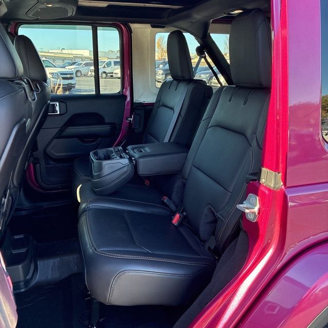 2024 Jeep Wrangler Sahara - 22952262 - 22