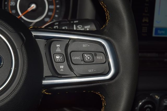 2024 Jeep Wrangler Sahara - 22952262 - 40