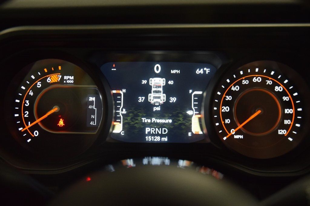 2024 Jeep Wrangler Sahara - 22952262 - 53