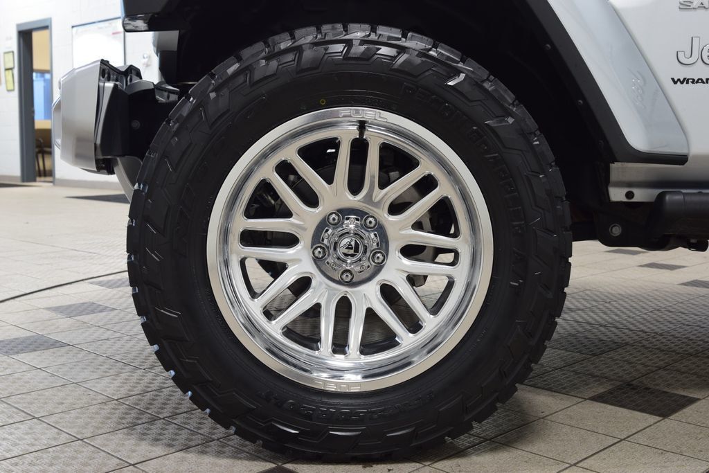 2024 Jeep Wrangler Sahara - 22993767 - 23