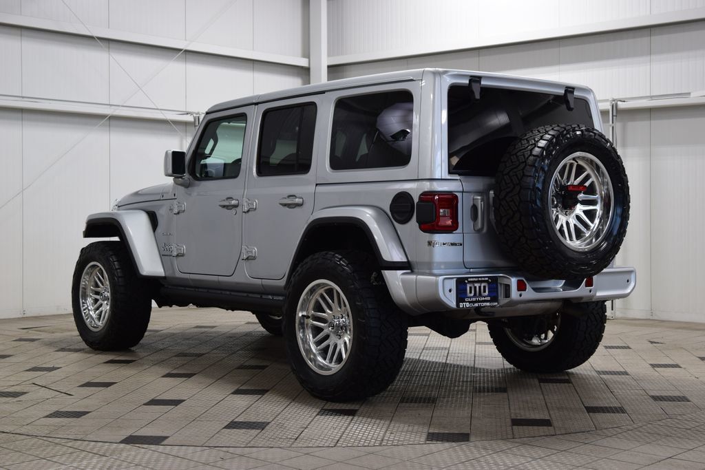 2024 Jeep Wrangler Sahara - 22993767 - 4